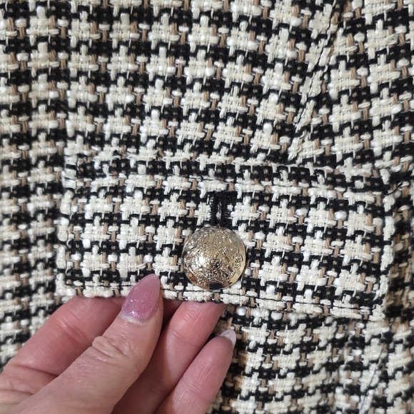 White House Black Market Houndstooth Blazer with Brown Trim - Picture 9 of 16